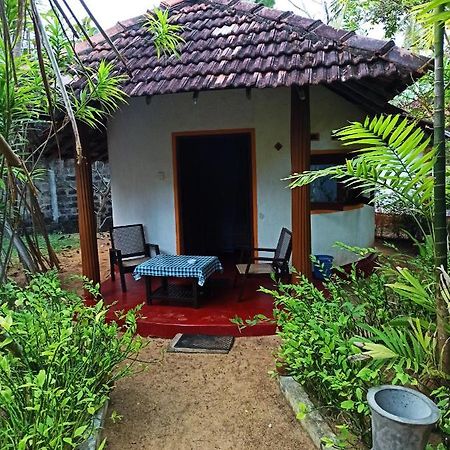 Ravana - Beach Cabanas Hikkaduwa Exterior foto
